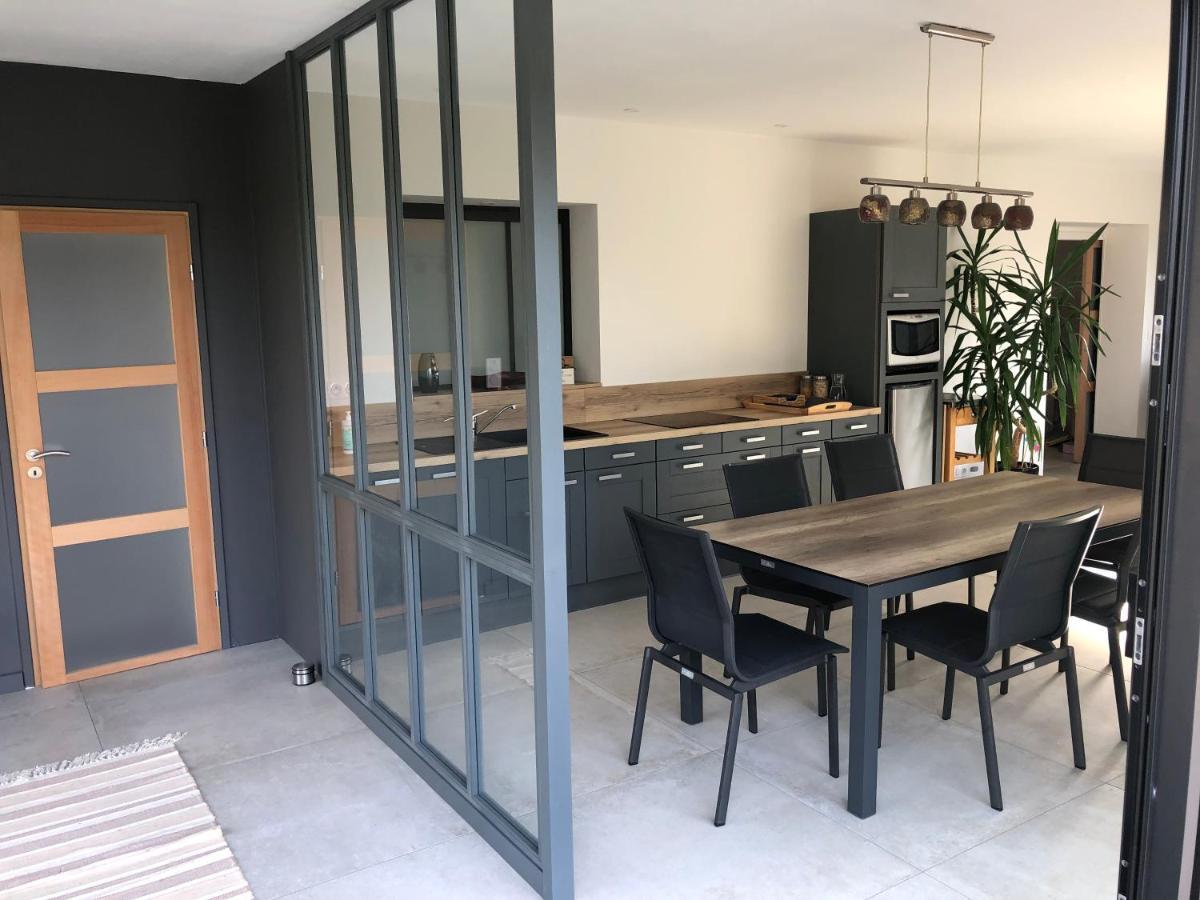Appartement Ti Laouen Karaez à Carhaix-Plouguer Extérieur photo