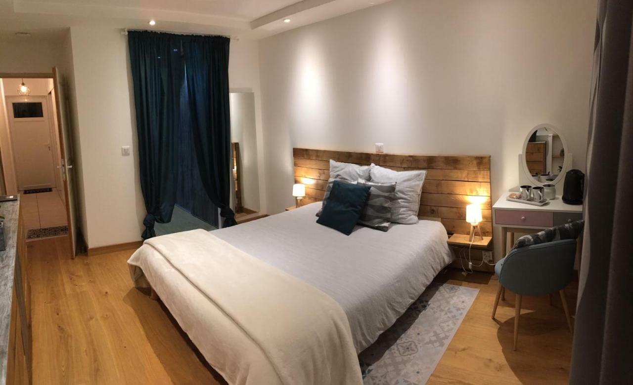 Appartement Ti Laouen Karaez à Carhaix-Plouguer Extérieur photo